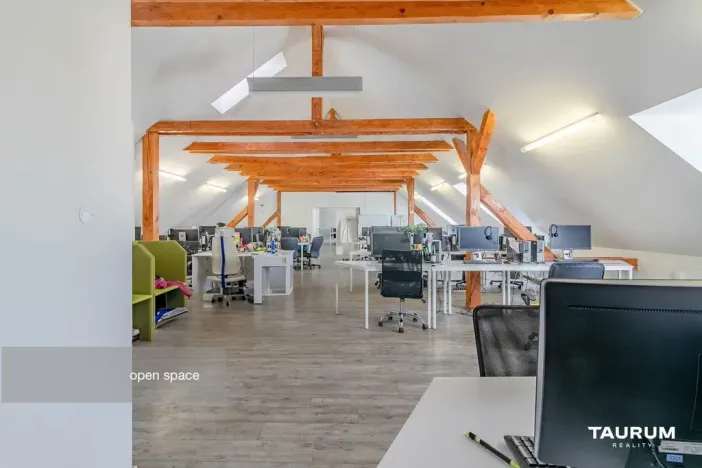 Pronájem kanceláře, Plzeň, Kopeckého sady, 265 m2