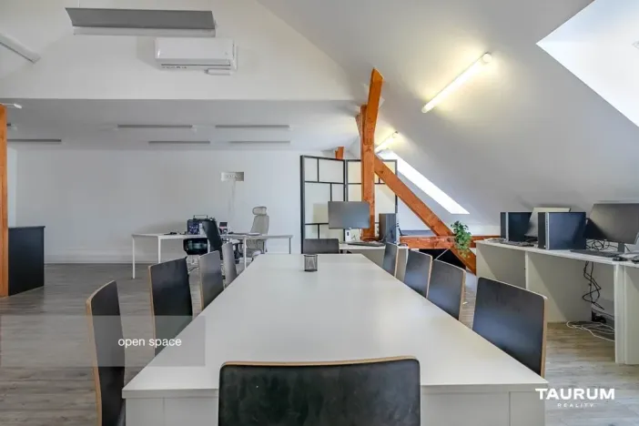 Pronájem kanceláře, Plzeň, Kopeckého sady, 265 m2