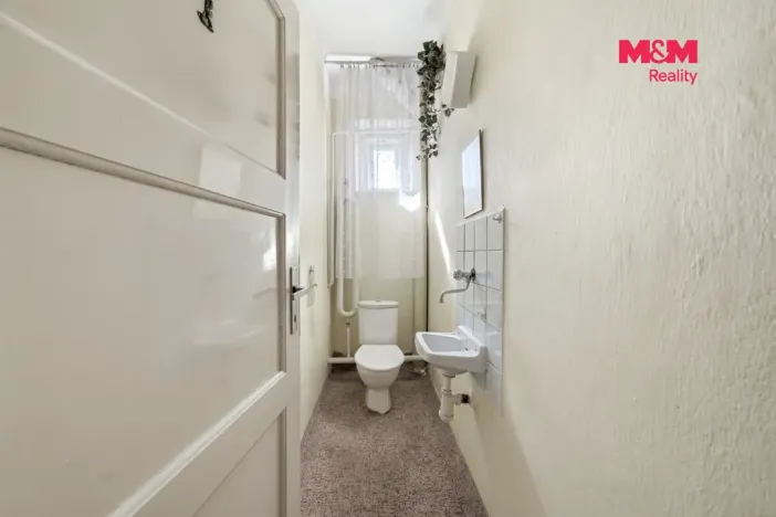 Prodej bytu 4+1, Šumperk, Masarykovo nám., 97 m2