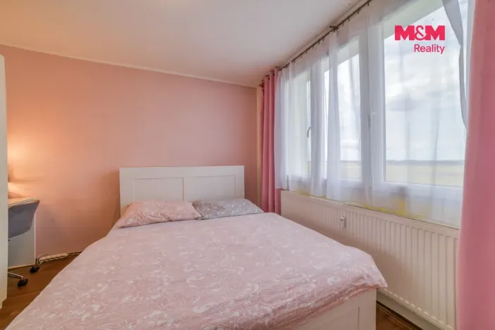 Prodej bytu 3+1, Bor, Přimdská, 61 m2