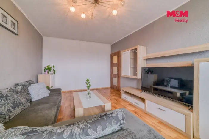 Prodej bytu 3+1, Bor, Přimdská, 61 m2