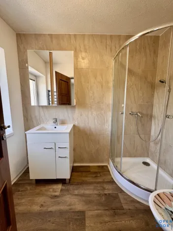 Pronájem bytu 2+kk, Loket, Nádražní, 41 m2