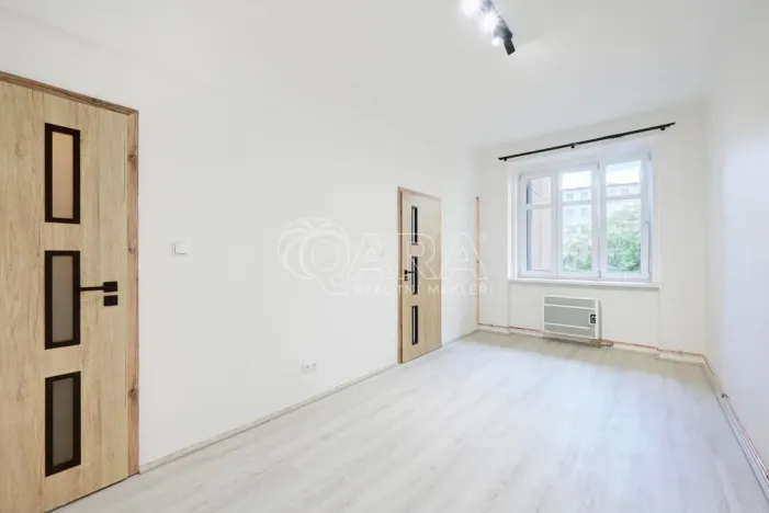 Pronájem bytu 2+1, Praha - Strašnice, Saratovská, 50 m2