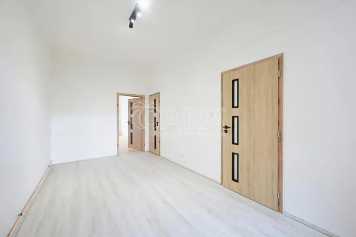 Pronájem bytu 2+1, Praha - Strašnice, Saratovská, 50 m2