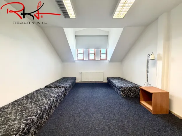Pronájem bytu 3+1, Mladá Boleslav - Mladá Boleslav II, Komenského náměstí, 110 m2