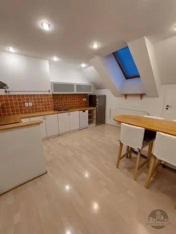 Pronájem bytu 2+1, Praha - Smíchov, Na Neklance, 60 m2