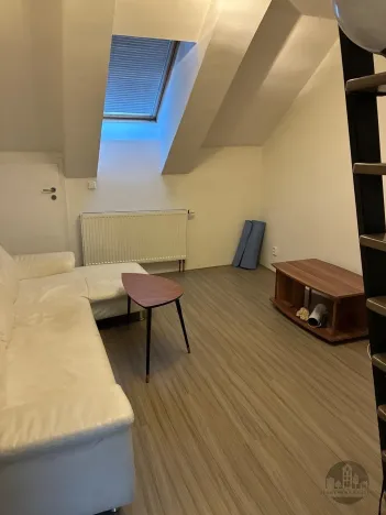 Pronájem bytu 2+1, Praha - Smíchov, Na Neklance, 60 m2
