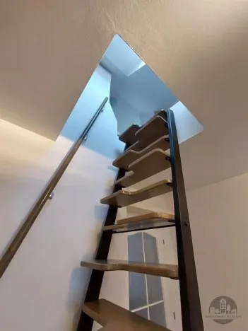 Pronájem bytu 2+1, Praha - Smíchov, Na Neklance, 60 m2