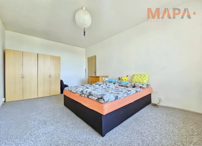 Prodej bytu 3+1, Chomutov, Jirkovská, 79 m2