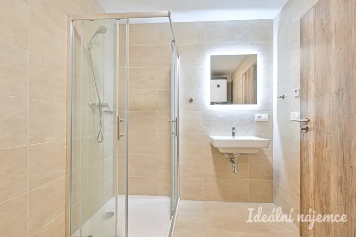 Pronájem bytu 1+kk, Brno, Svitavská, 33 m2