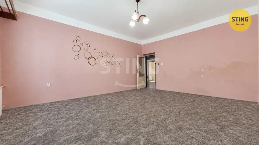 Prodej rodinného domu, Bruntál, Neumannova, 280 m2