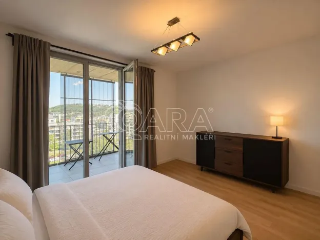Pronájem bytu 2+kk, Praha - Modřany, Mezi vodami, 71 m2