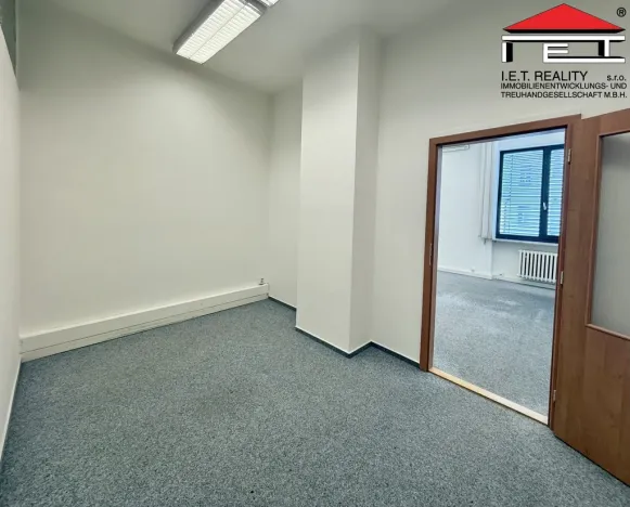 Pronájem kanceláře, Brno, Moravské náměstí, 30 m2