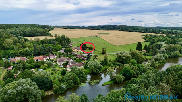 Prodej chaty, Týn nad Vltavou, Břehy, 28 m2