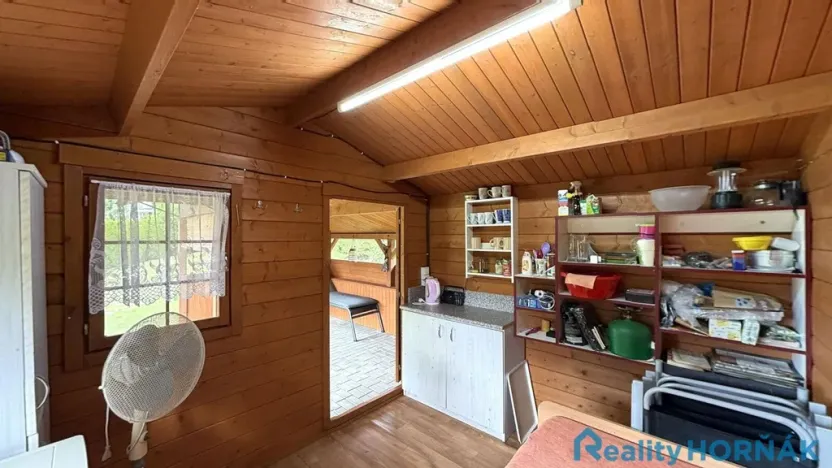 Prodej chaty, Týn nad Vltavou, Břehy, 28 m2