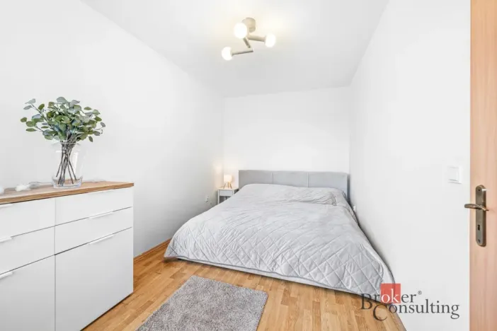Pronájem bytu 4+1, Praha - Smíchov, Pod Fialkou, 94 m2