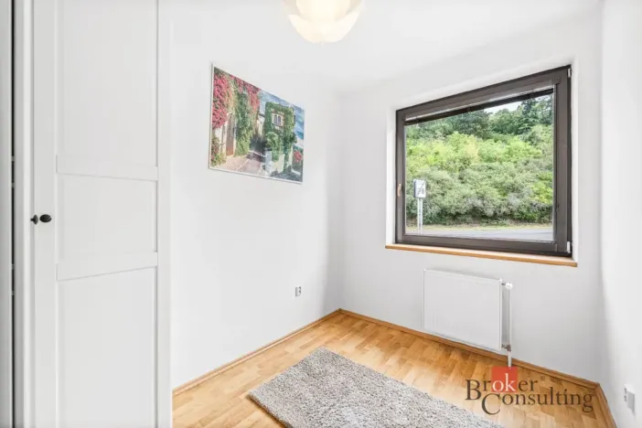 Pronájem bytu 4+1, Praha - Smíchov, Pod Fialkou, 94 m2