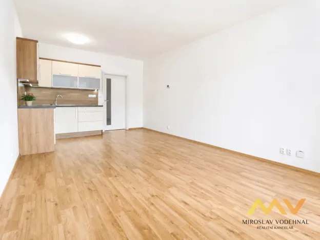 Pronájem bytu 1+kk, Hradec Králové - Nový Hradec Králové, Jana Masaryka, 32 m2