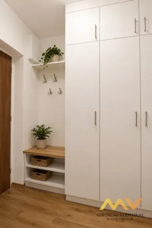 Pronájem bytu 1+kk, Hradec Králové - Nový Hradec Králové, Jana Masaryka, 32 m2