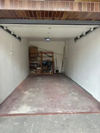 Pronájem garáže, Praha - Podolí, Pod Pekařkou, 18 m2