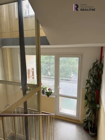Pronájem bytu 2+1, Podbořany, Sídliště Míru, 62 m2