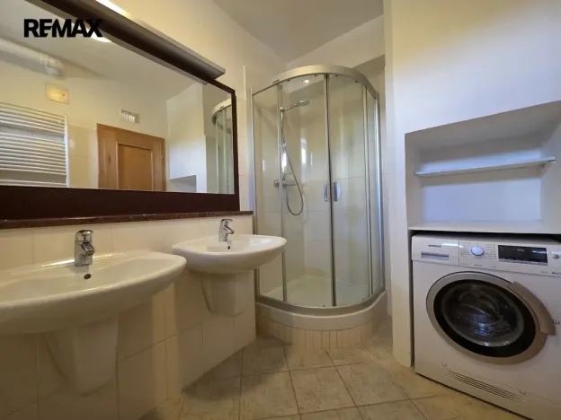 Pronájem bytu 3+kk, Olomouc - Lazce, Zamykalova, 82 m2