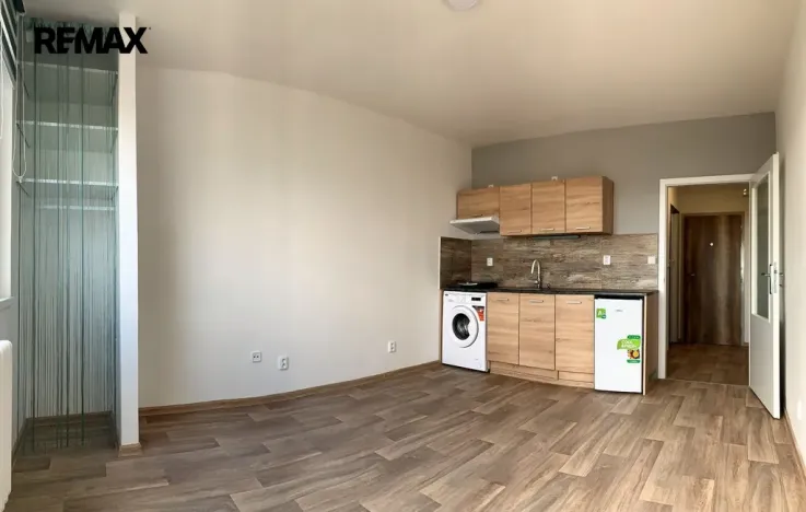 Pronájem bytu 1+kk, Olomouc, Lužická, 23 m2