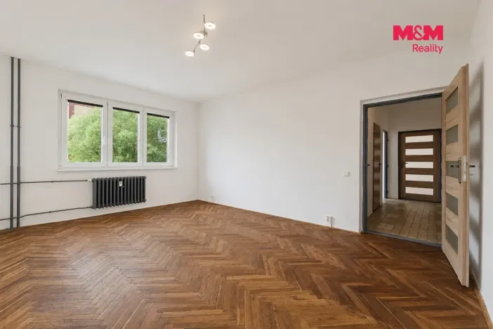 Prodej bytu 2+1, Rotava, Sídliště, 53 m2