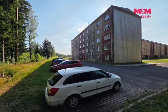 Prodej bytu 2+1, Rotava, Sídliště, 53 m2