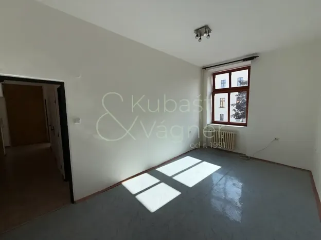 Pronájem bytu 2+1, Chrudim, Tyršovo náměstí, 52 m2