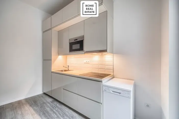 Prodej bytu 1+kk, Praha - Smíchov, Pod Barvířkou, 48 m2