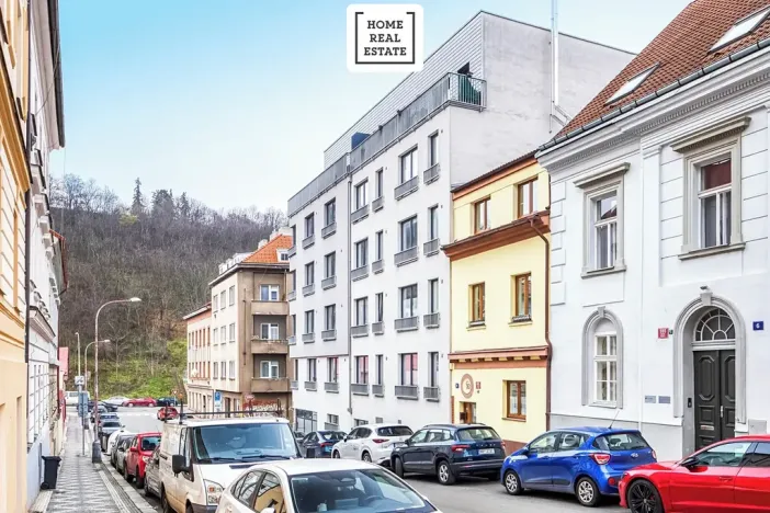 Prodej bytu 1+kk, Praha - Smíchov, Pod Barvířkou, 48 m2