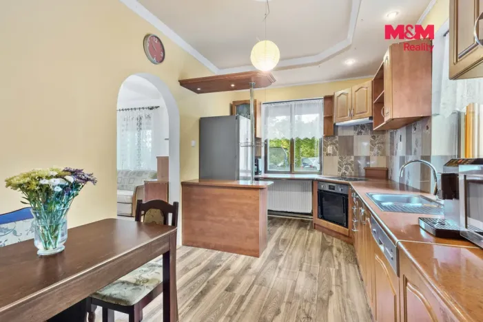 Prodej rodinného domu, Frýdlant - Větrov, Na Hágu, 140 m2