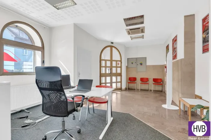 Prodej obchodního prostoru, Zdice, Husova, 116 m2