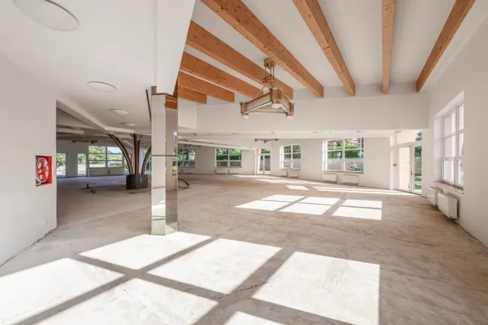 Prodej obchodního prostoru, Praha, Čenětická, 1228 m2