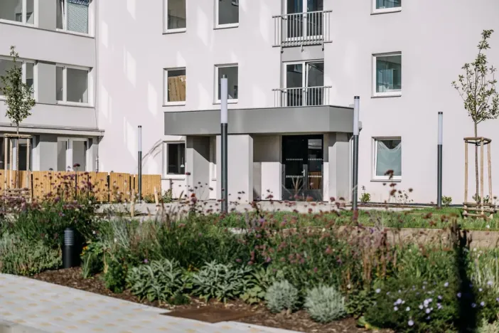 Prodej obchodního prostoru, Praha, Čenětická, 1228 m2