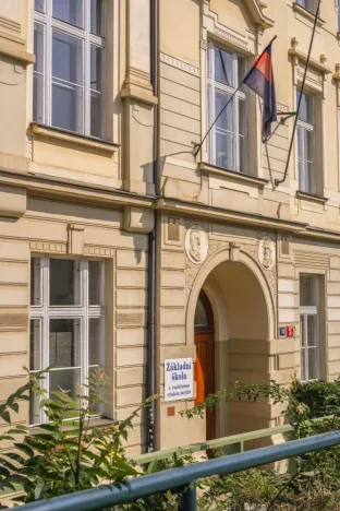 Prodej obchodního prostoru, Praha, Pod Drinopolem, 67 m2