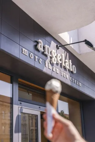 Prodej obchodního prostoru, Praha, Pod Drinopolem, 67 m2