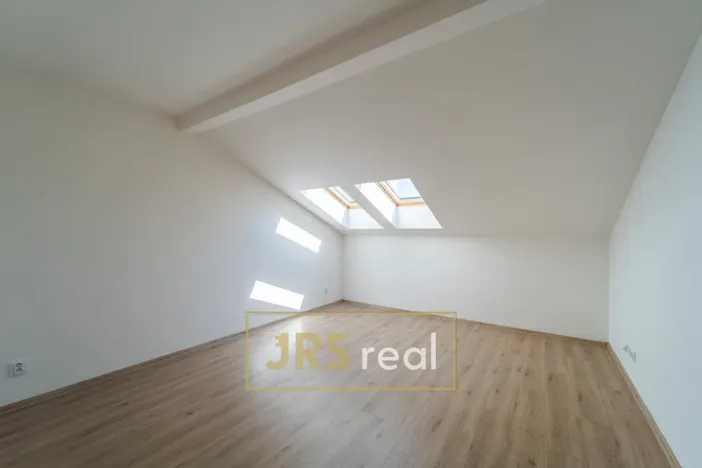 Prodej bytu 5+1, Šlapanice, 136 m2