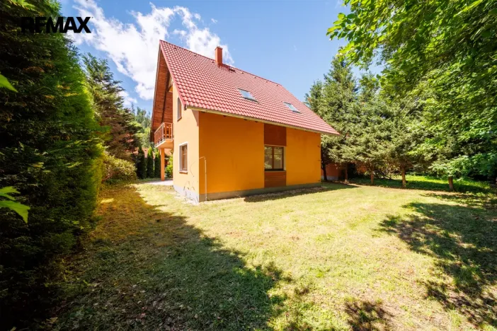 Prodej rodinného domu, Karlovy Vary, Slovenská, 98 m2