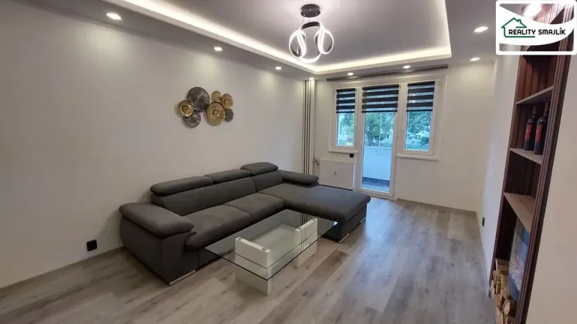 Pronájem bytu 3+1, Cheb, Kosmonautů, 69 m2