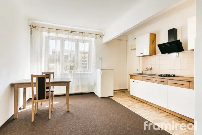 Pronájem bytu 2+kk, Brno, Skácelova, 50 m2