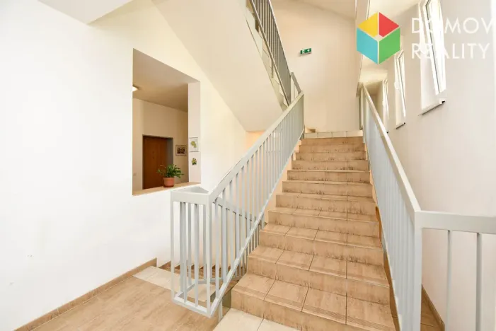 Prodej bytu 1+kk, Beroun - Beroun-Město, V Hlinkách, 32 m2