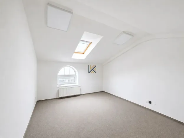 Pronájem kanceláře, Praha - Smíchov, Nádražní, 23 m2