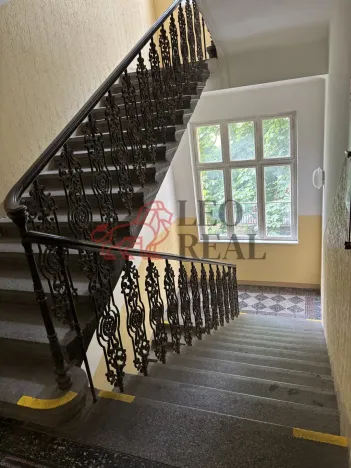 Pronájem činžovního domu, Praha - Vinohrady, Záhřebská, 1228 m2