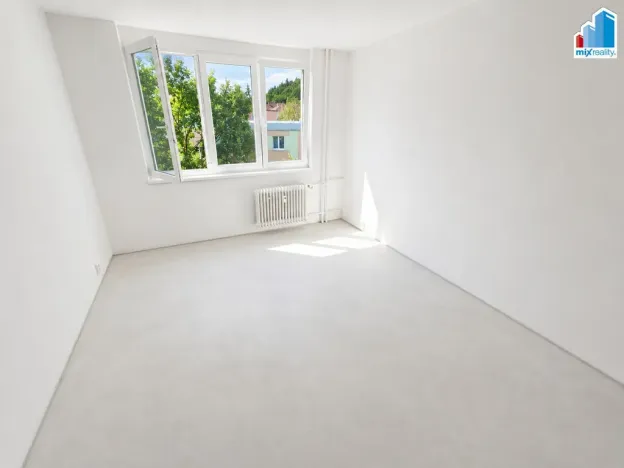 Pronájem bytu 2+1, Klatovy - Klatovy III, Pod Hůrkou, 67 m2
