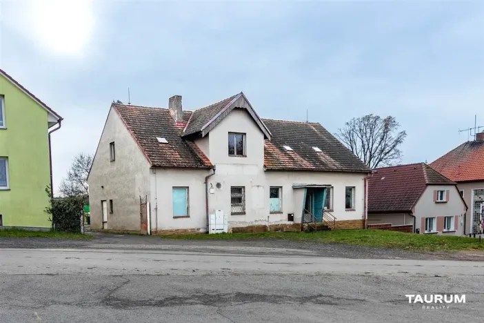 Pronájem rodinného domu, Roupov, 525 m2