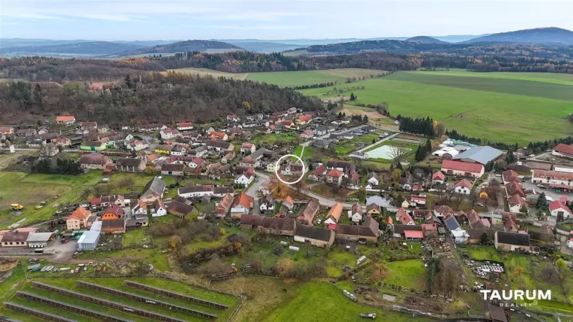 Pronájem rodinného domu, Roupov, 525 m2