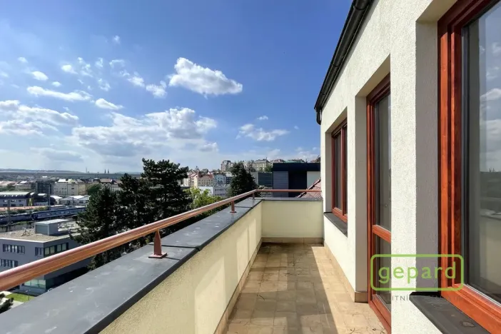 Pronájem bytu 3+kk, Praha - Vinohrady, Perucká, 120 m2