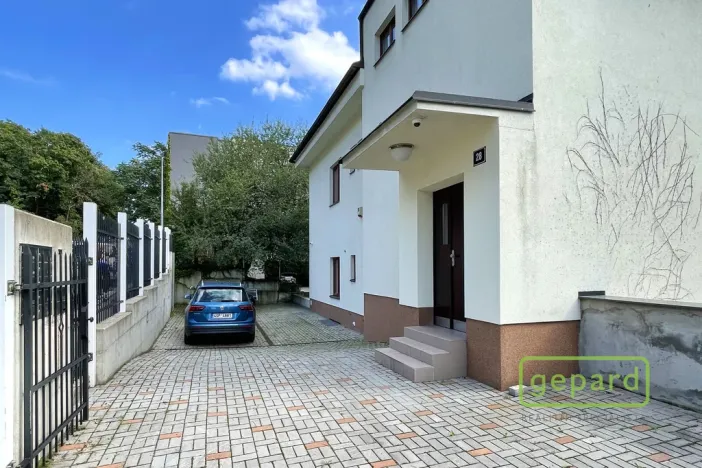 Pronájem bytu 3+kk, Praha - Vinohrady, Perucká, 120 m2